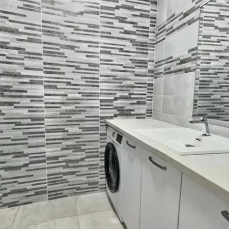 Lejlighed Bel Ppartement En Plein Centre *